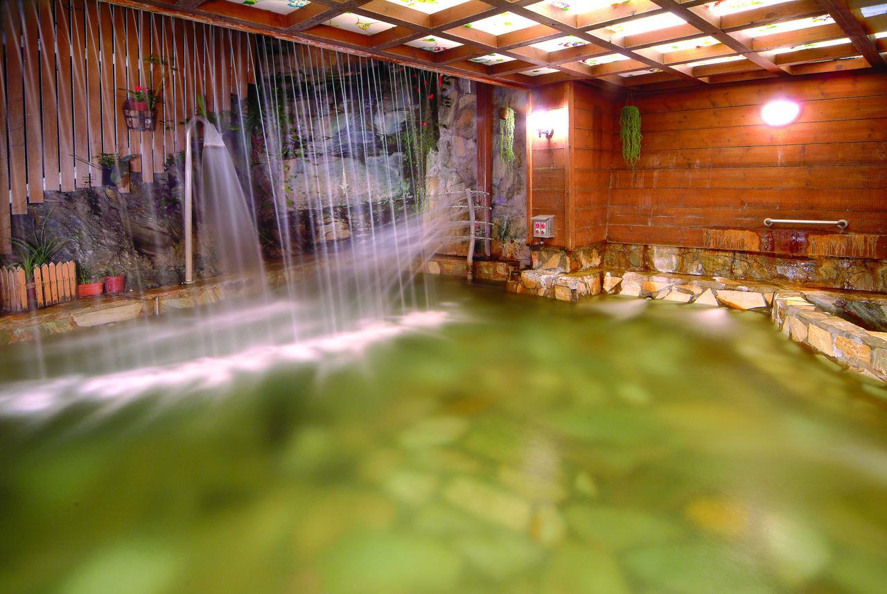 Hejia Hot Spring Hotel Ren'ai Exterior foto